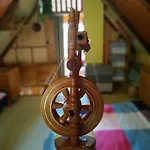 Lodge Retro *