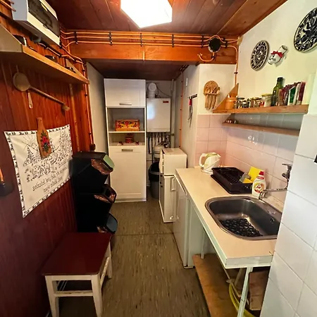 Retro 山林小屋 *